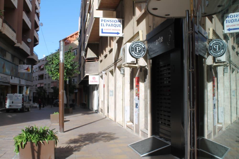 Pension El Parque Calpe Exterior photo