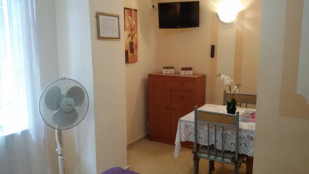 Pension El Parque Calpe Room photo